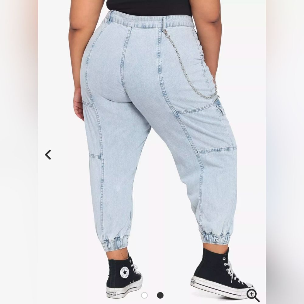Hot Topic TRIPP Cargo Pants - Picture 2 of 9